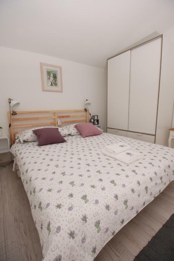 Apartment Lavanda **** Podgreben Экстерьер фото