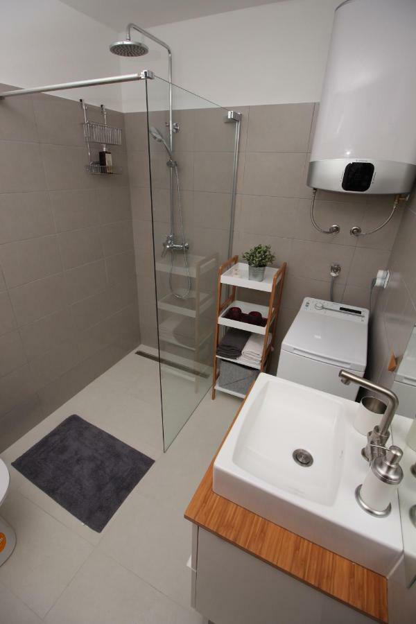 Apartment Lavanda **** Podgreben Экстерьер фото