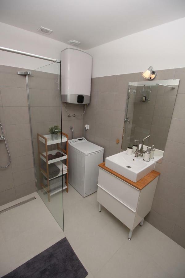 Apartment Lavanda **** Podgreben Экстерьер фото